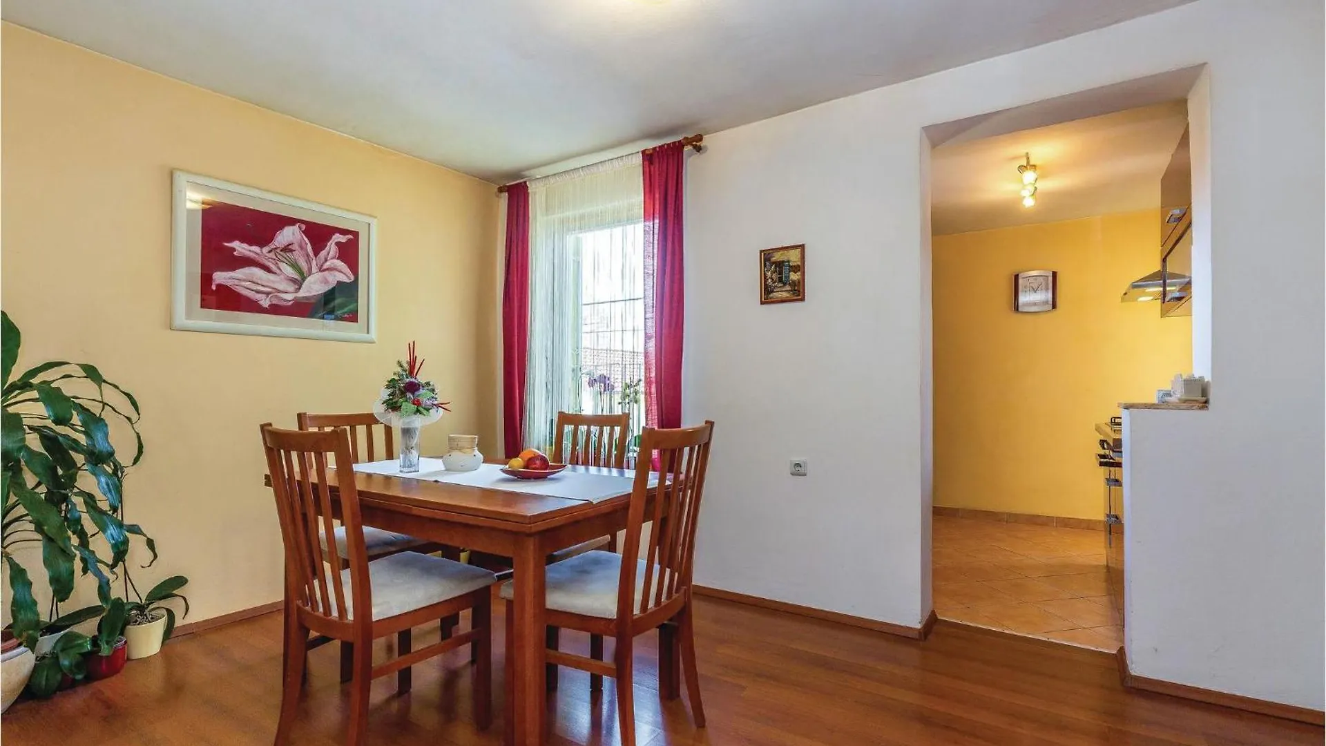 3 Bedroom Nice Home In Kostrena Semesterbostad